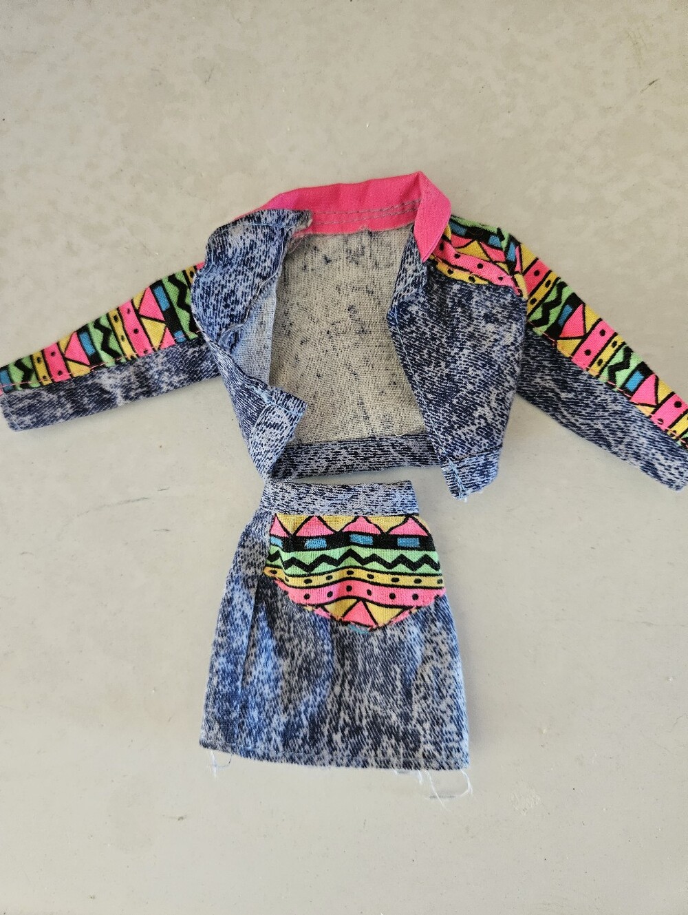 🧡3/$15 Vintage Barbie Jeans Week-End Fashions